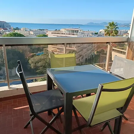 Olympe Vue * Antibes